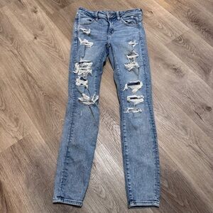 American Eagle Distressed Jegging Light Wash 4 Regular